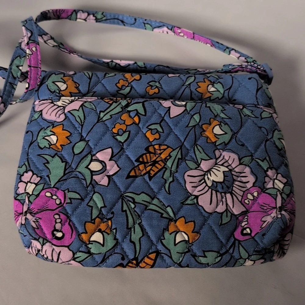 Vera Bradley Outlet Small Flap Hipster in Wild Prairie